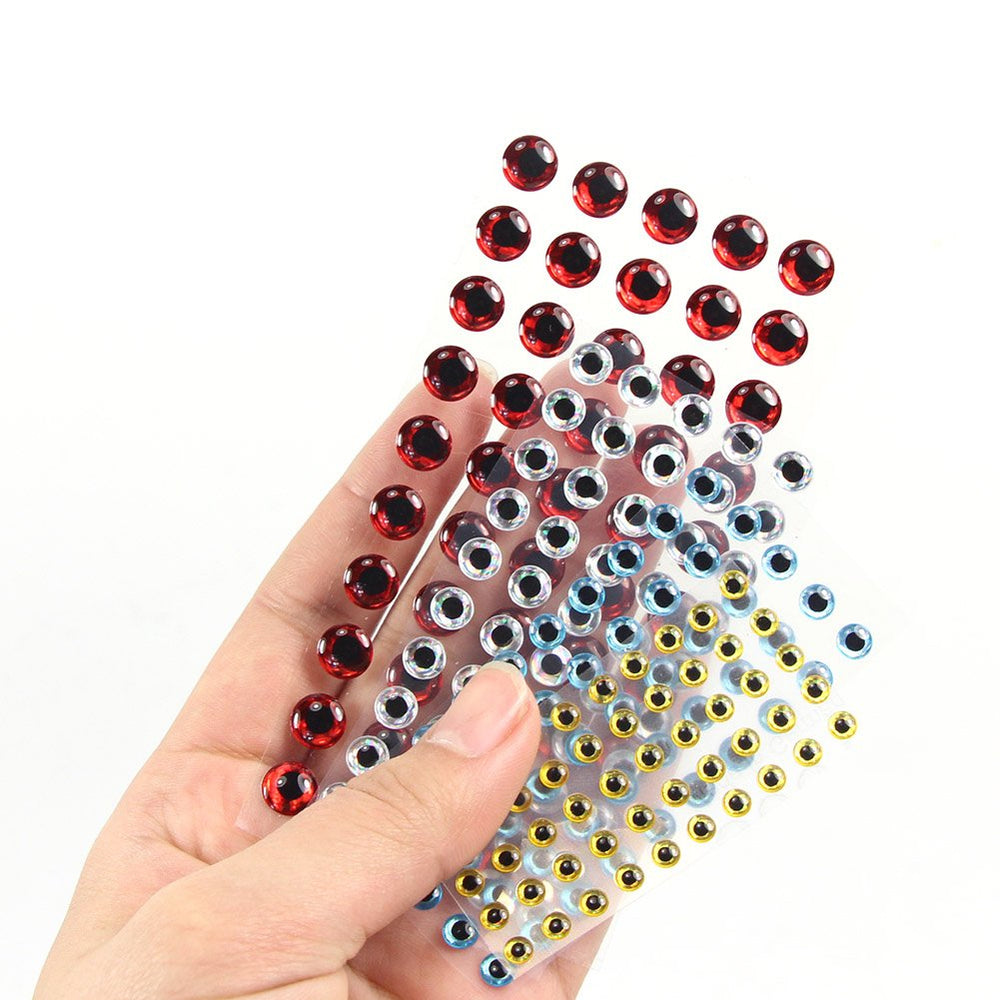 Package contents: 30 blank lures, split rings, 3D eyes, and tackle box