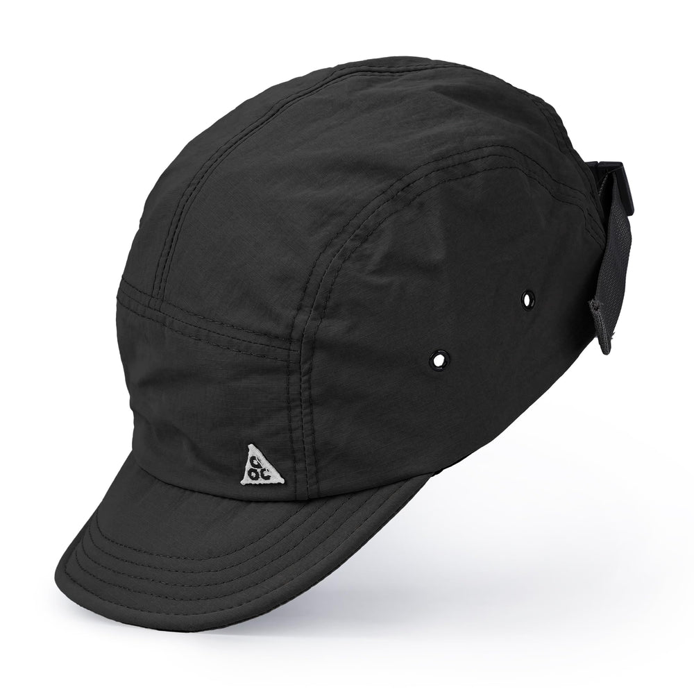 Close-up of quick-dry waterproof nylon fabric - black cap