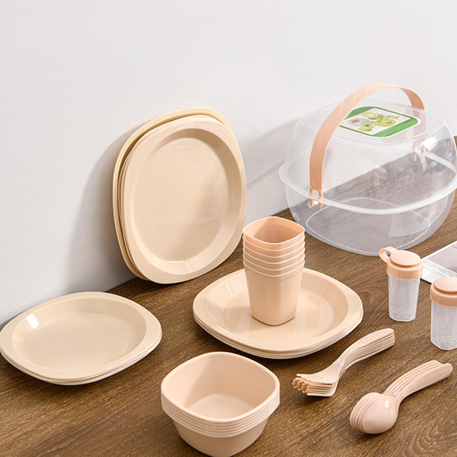 Cryfokt large-capacity dining kit accommodates multiple diners during picnics and trips.