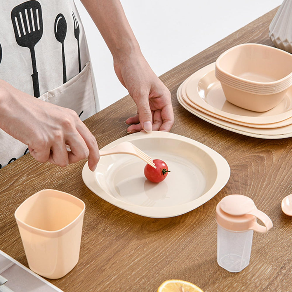 Cryfokt portable cutlery set designed for easy packing and quick camp meals.