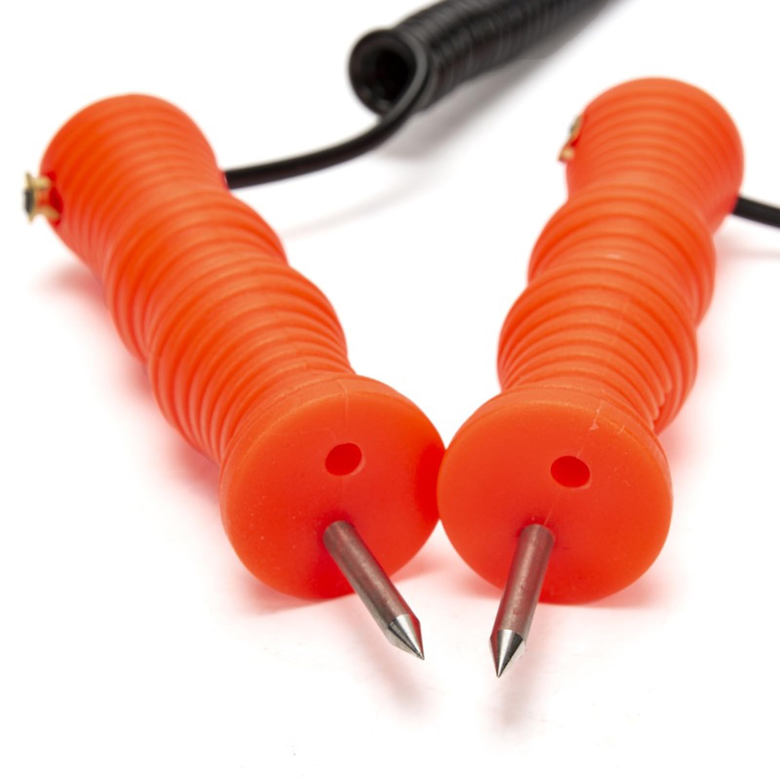 Csnbfiop retractable tips help break through ice with steady reliability