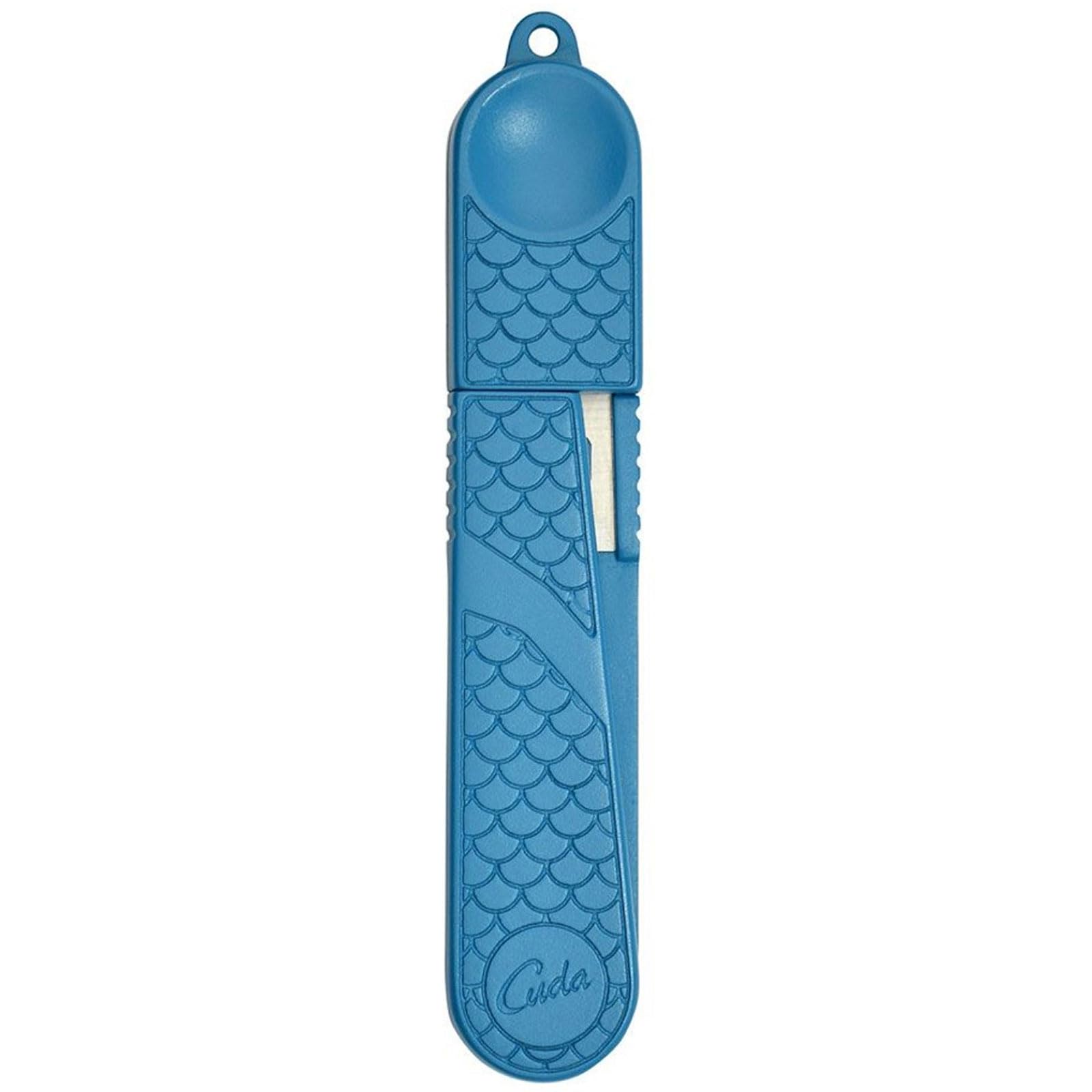 Cuda 4 inch Braid Nipper in protective blade cover