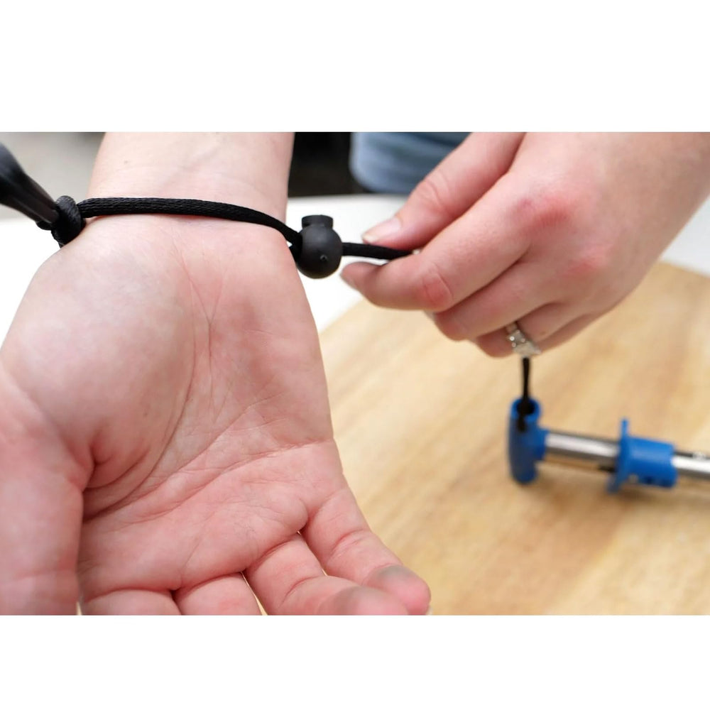 Cuda Tools branding close-up on Gripper