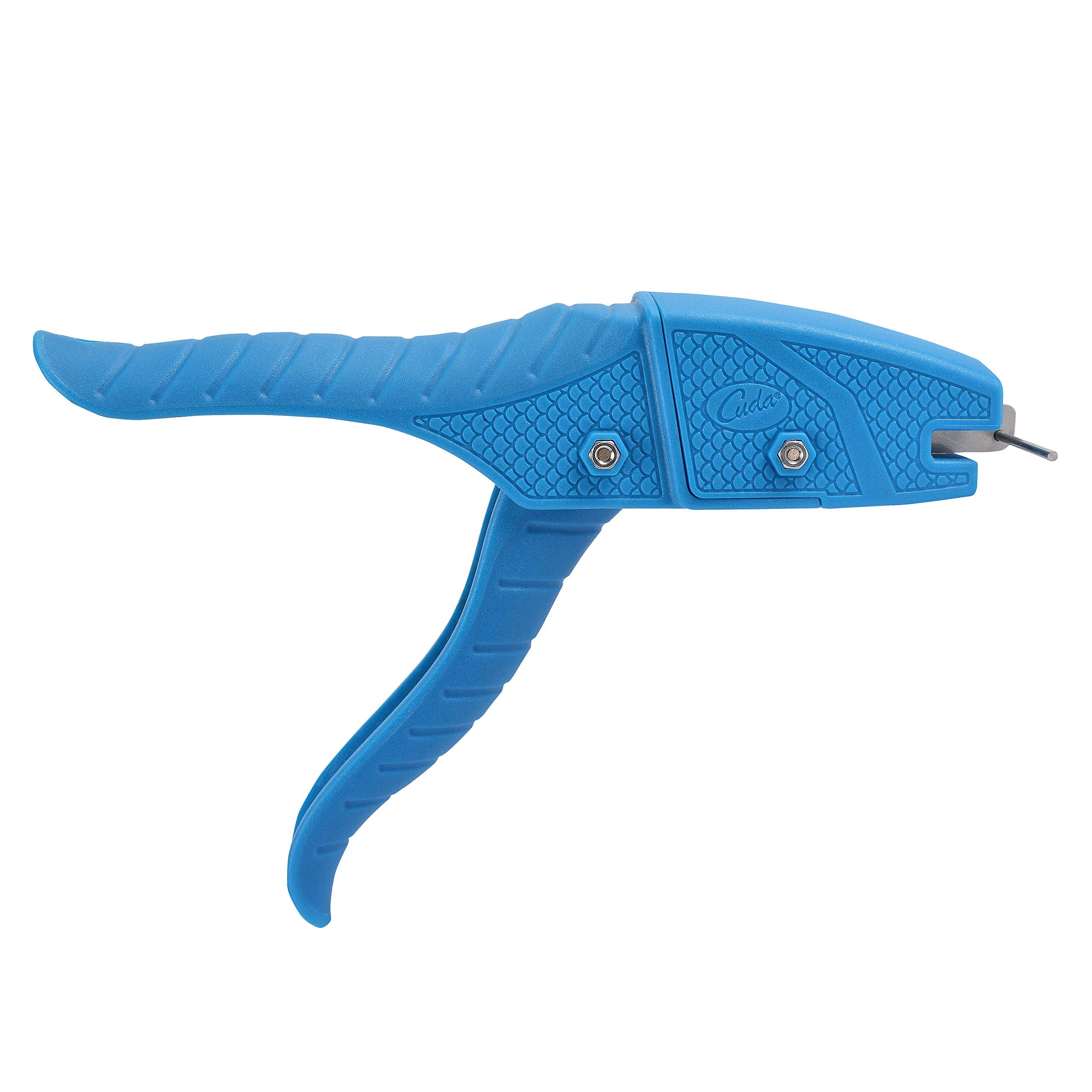 Cuda Bait Dehooker metal-body rugged construction resists saltwater exposure during trips.