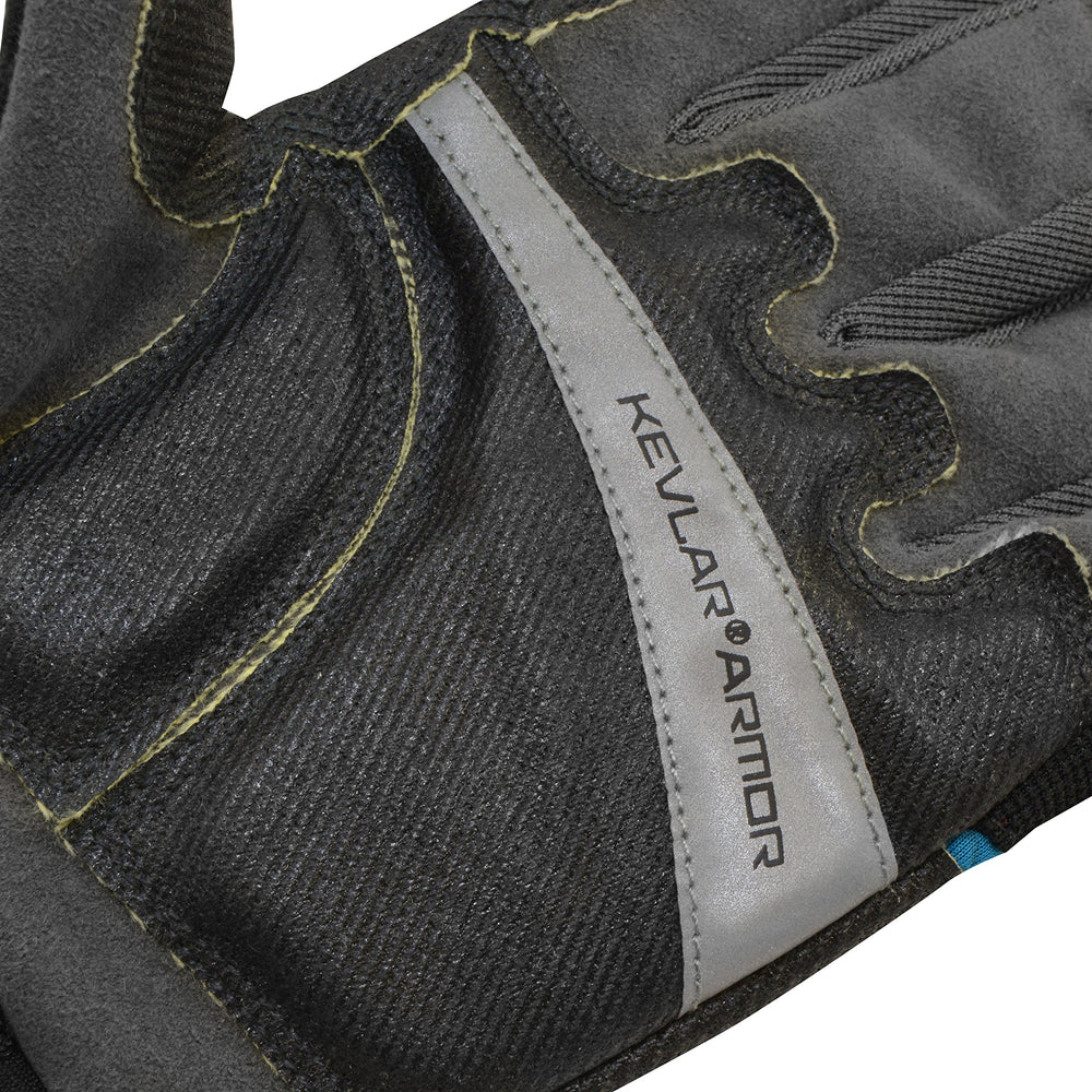 Cuda Offshore Gloves are water-repellent to keep hands dry on damp decks.