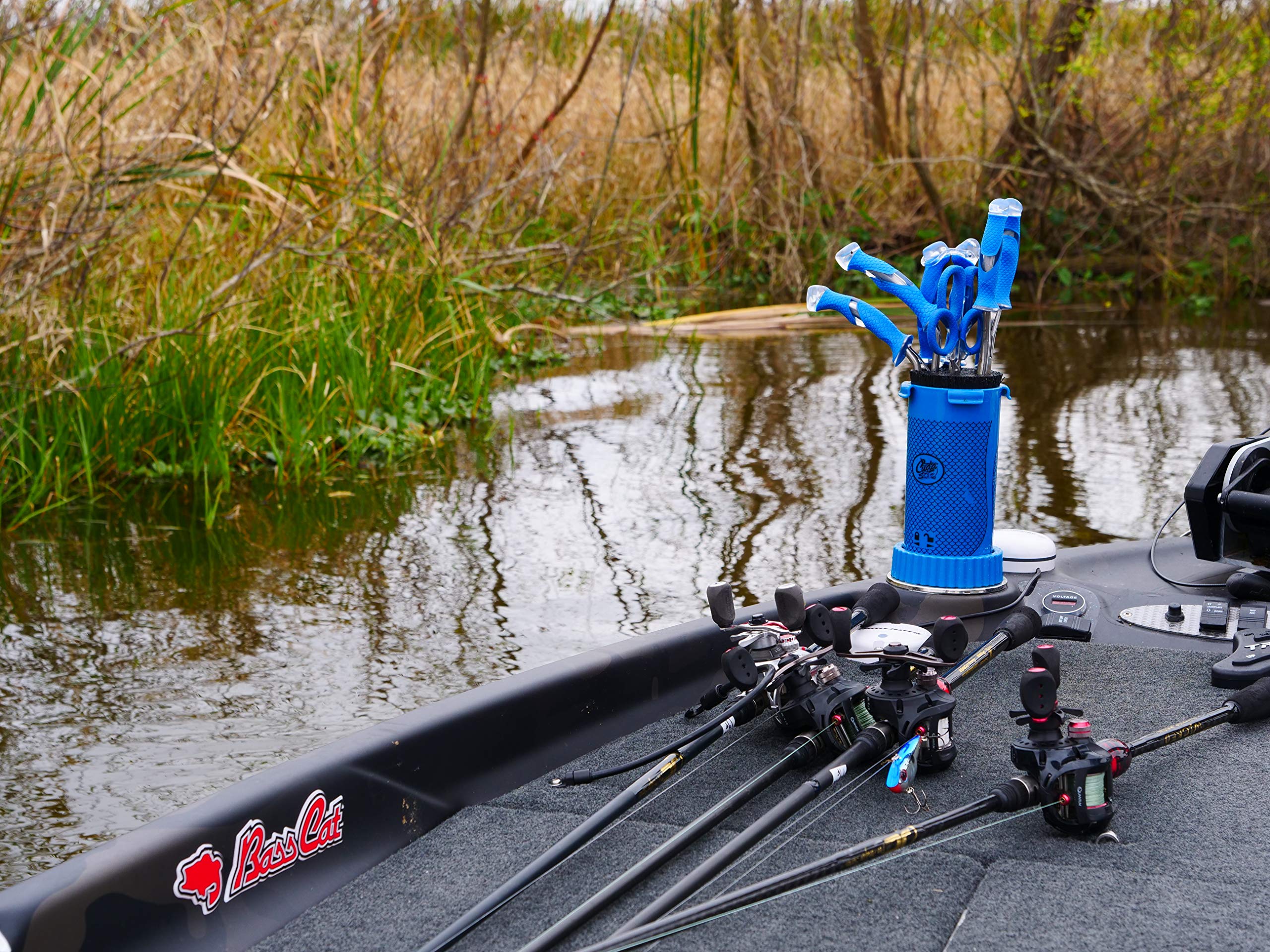 Cuda Tackle Center blue drawerless design; simplifies gear access.