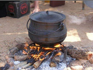Cuisiland potjie dimensions 26cm by 30cm for versatile loading