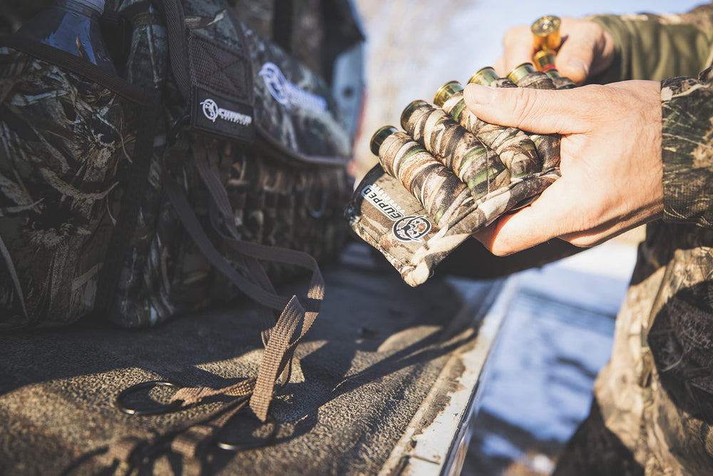 Cupped Waterfowl belt uses durable neoprene for water resistance and rugged field use.