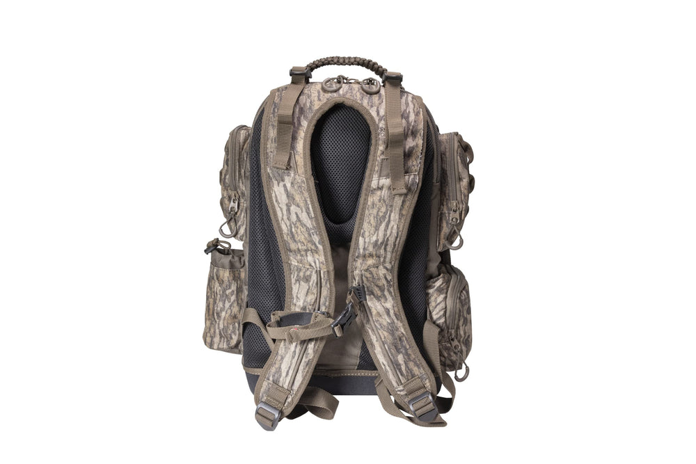 Cupped Waterfowl bag with felt-lined eyewear pocket protects glasses.