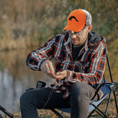 Back strap closure on camouflage cap – adjustable fit