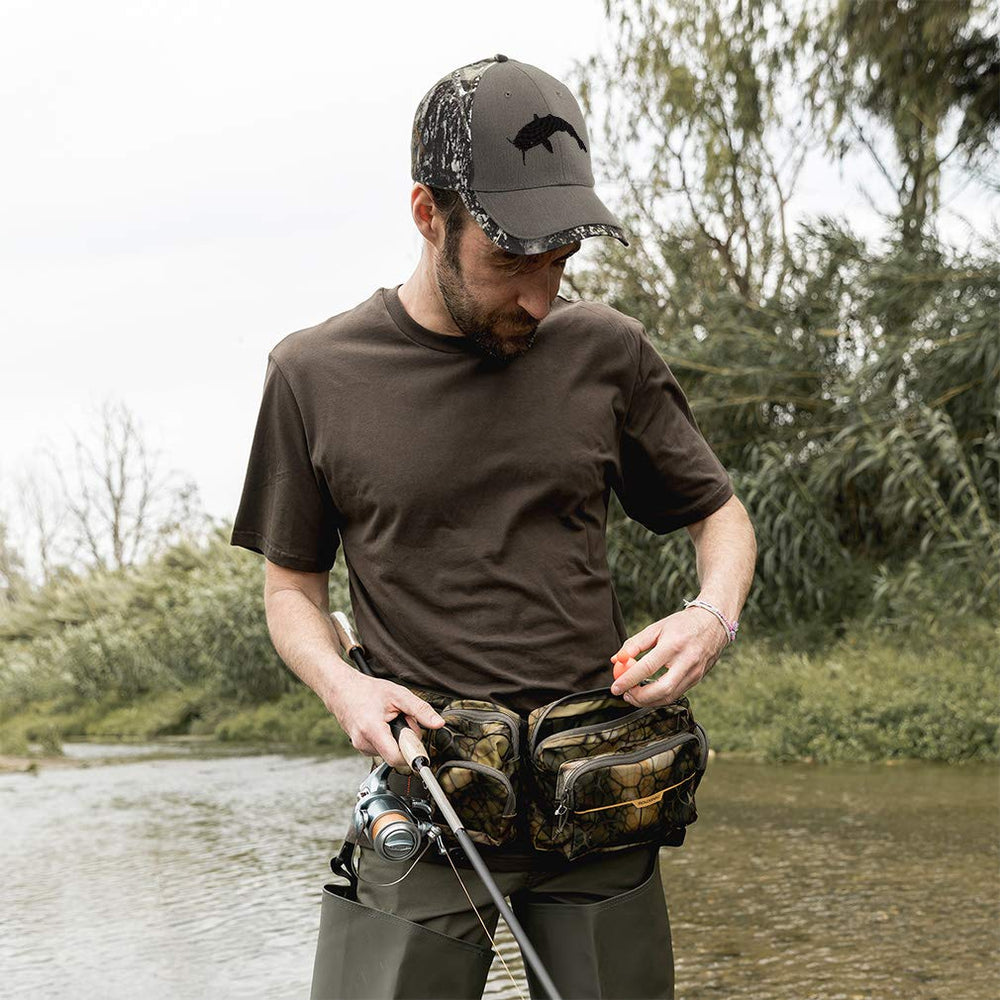 Pre-curved bill camouflage hat for sun protection