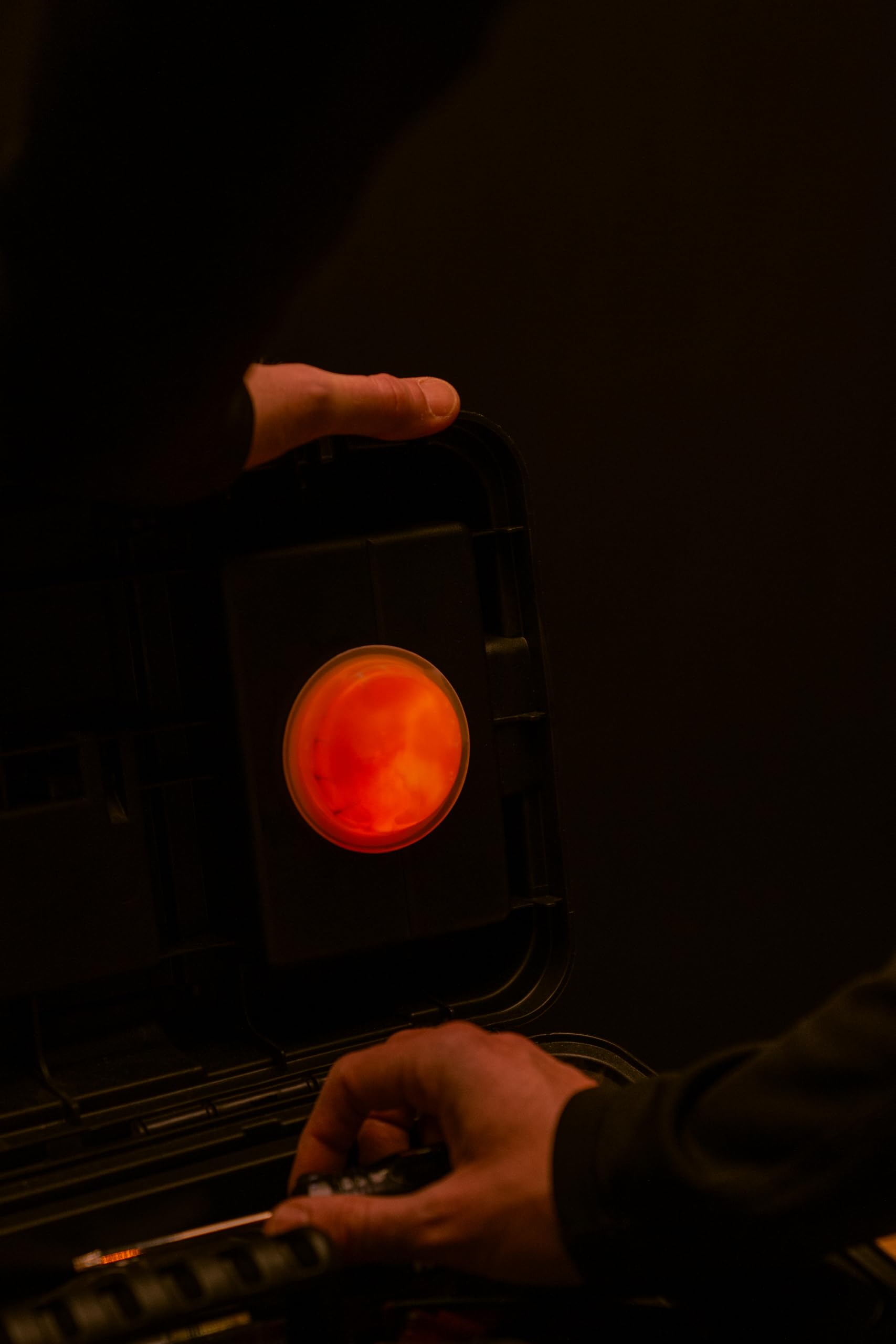Cyalume LightShape orange pack of 10 delivers multiple-use circle markers.
