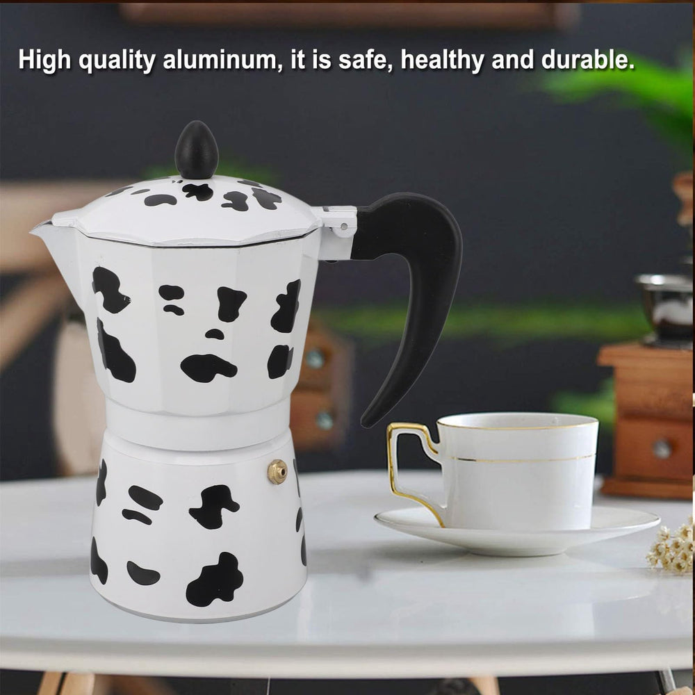 Cyrank Moka Pot's heat-resistant handle ready for home or campsite brewing.