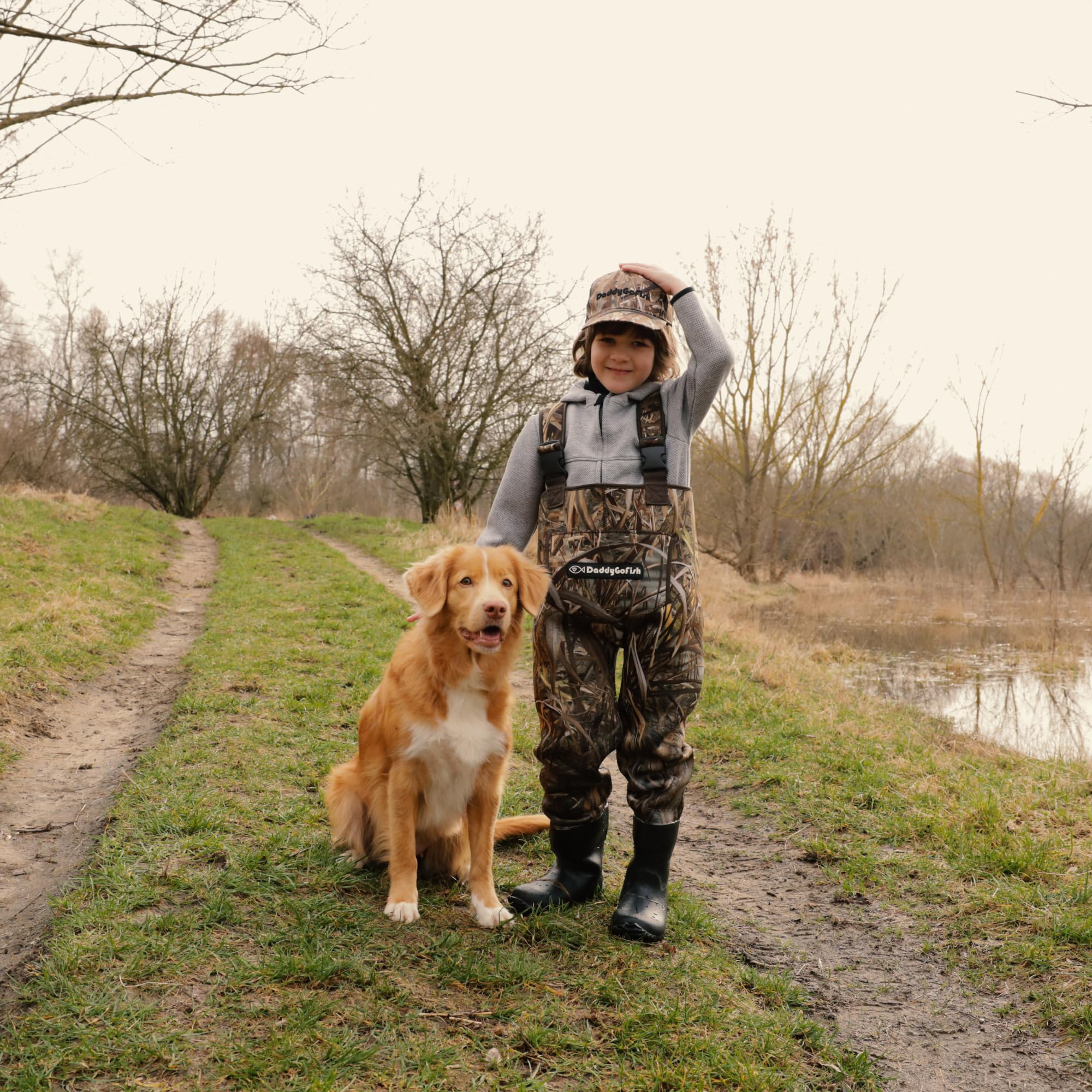 DaddyGoFish easy on/off design simplifies wearing for kids and adults.