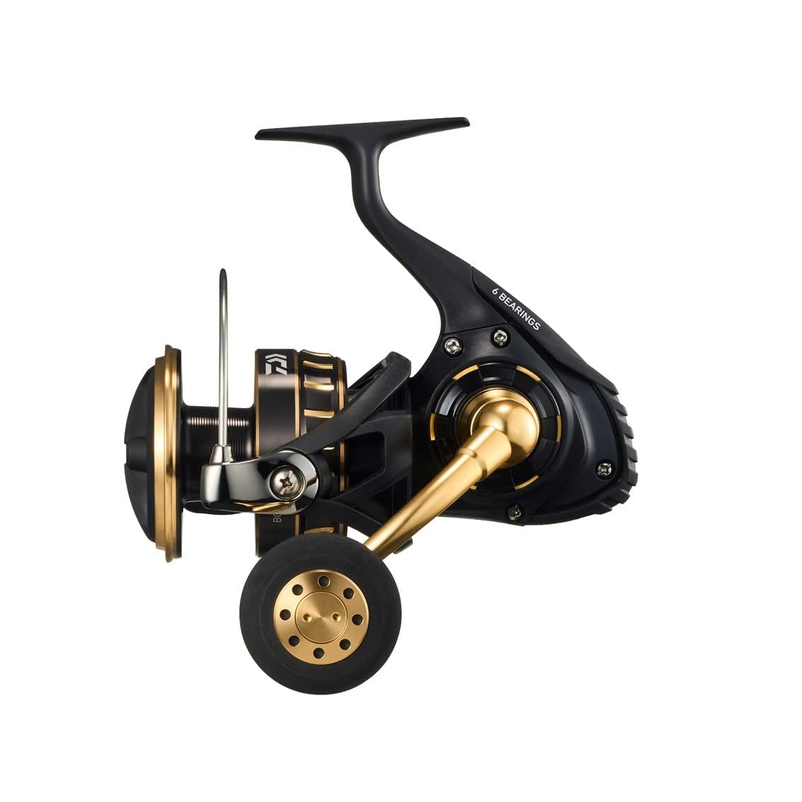 Daiwa 14000-H SW spool reveals ample line capacity for saltwater rigs.