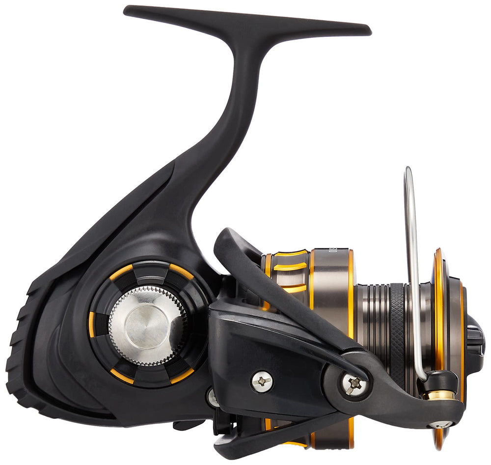 Daiwa 16 BG 3500 close-up of the drag system highlights smooth control