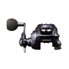 Daiwa 23 Leo Blitz 200J reel spool area reveals sturdy winding components for strong retrieves