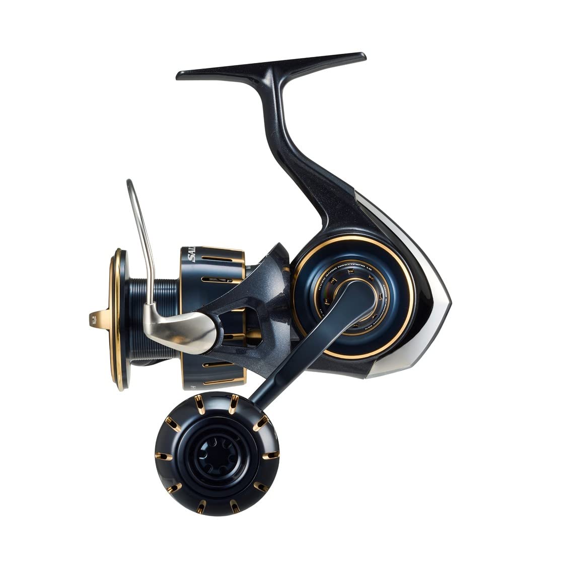 Daiwa 4000-XH Saltiga handle end close-up for comfortable casting.