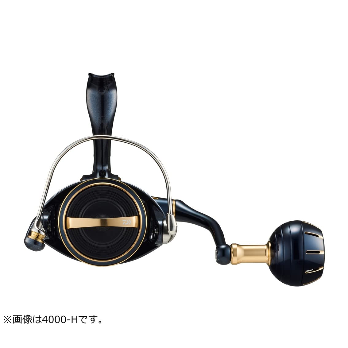 Daiwa 4000-XH Saltiga spool close-up for smooth winding.