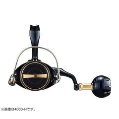 Daiwa 4000-XH Saltiga spool close-up for smooth winding.