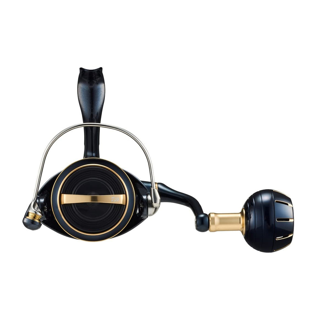 Daiwa 5000-H Saltiga spool and body, robust bearings for harsh conditions.