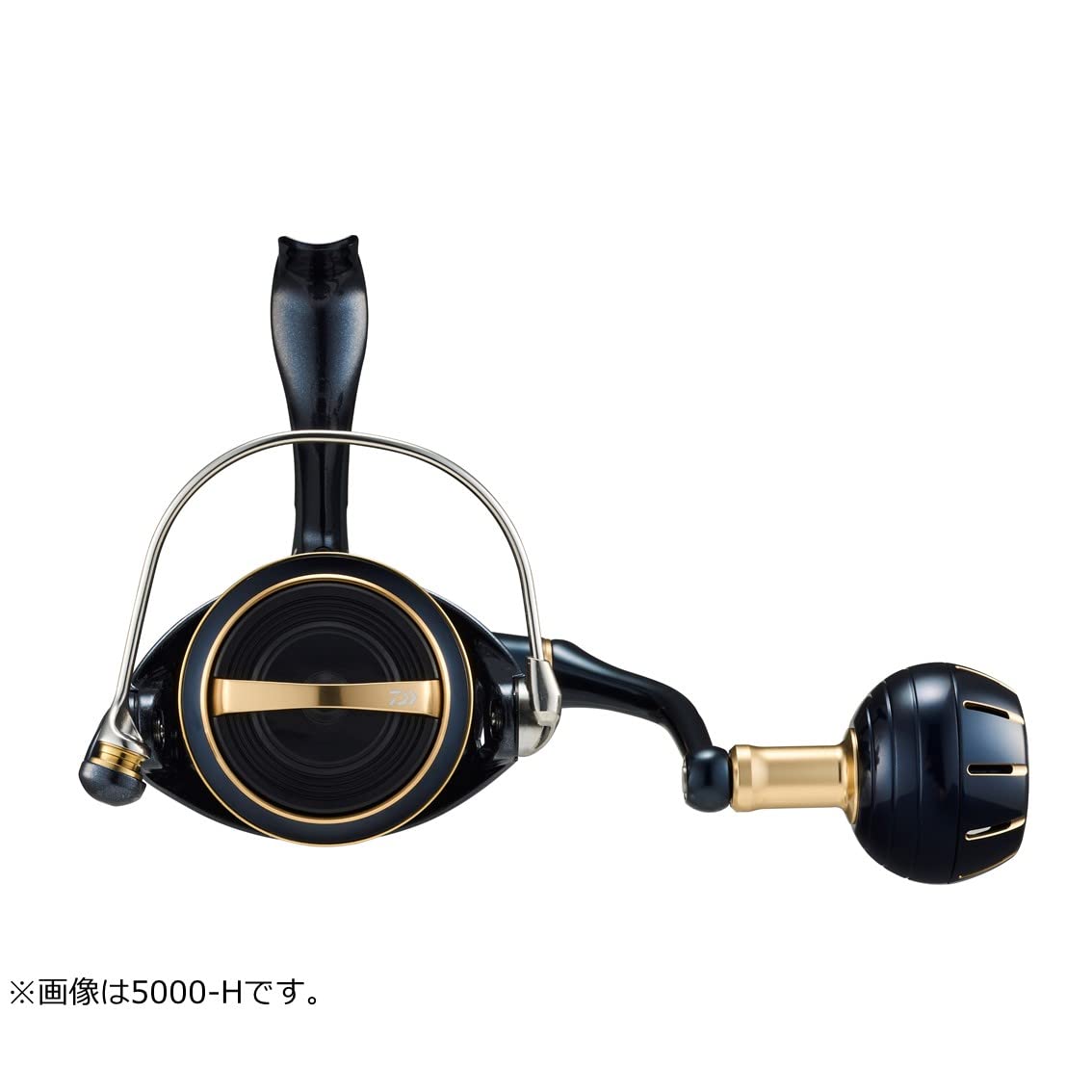 Daiwa 5000-XH Saltiga spool wind test demonstrates smooth retrieval