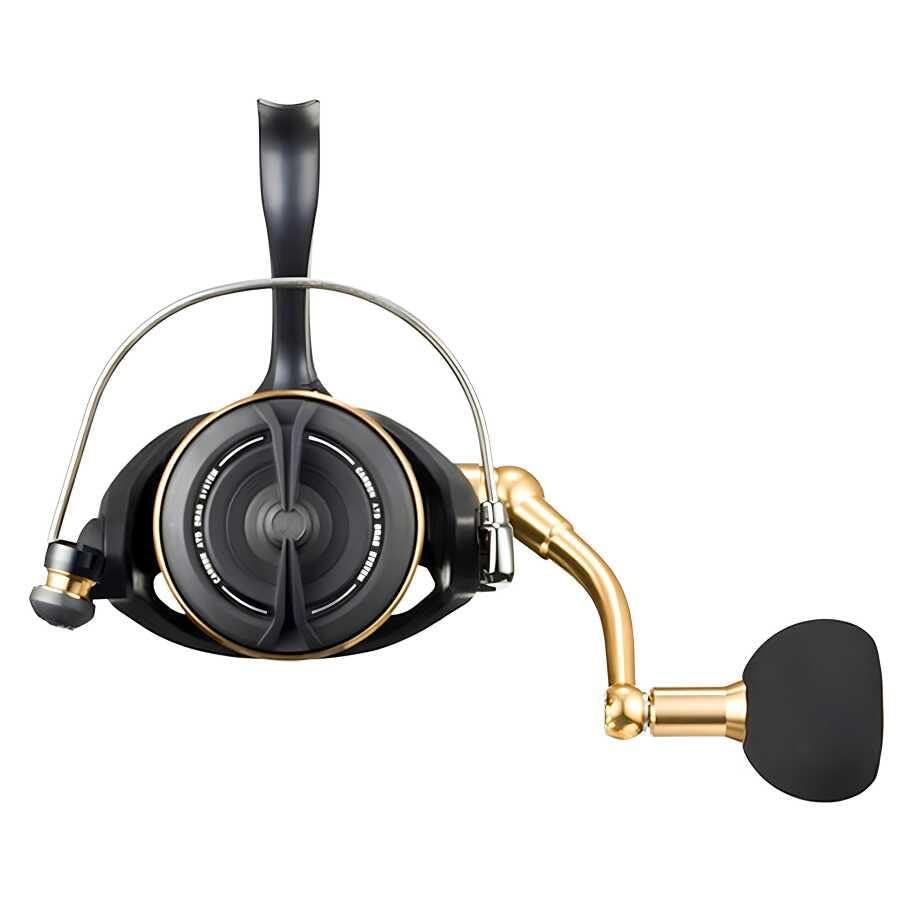 Daiwa 8000-P reel in box ready for saltwater setup and use.