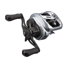 Daiwa Alphas SV TW 800H front view shows compact balance for quick casting.