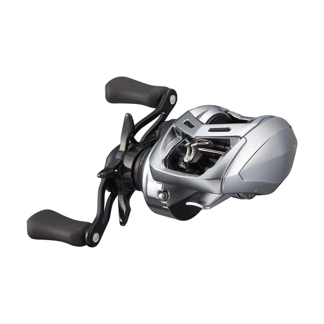 Daiwa Alphas SV TW 800H side view with right handle for precise control.
