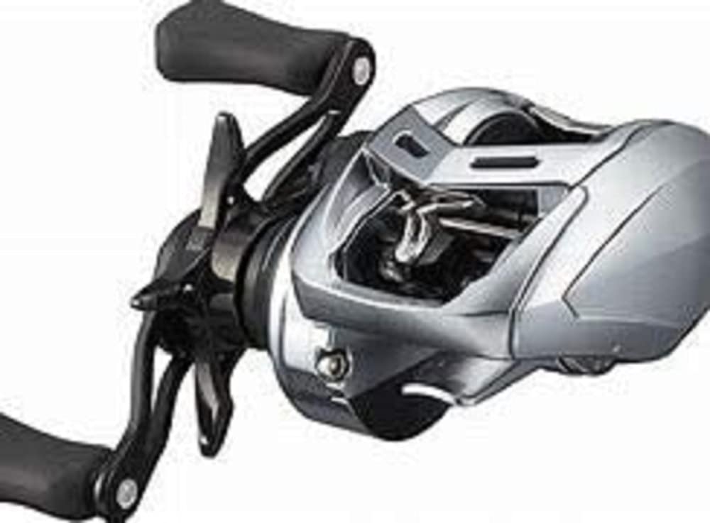Daiwa Alphas SV TW 800XH right-handle reel body for precise casting.