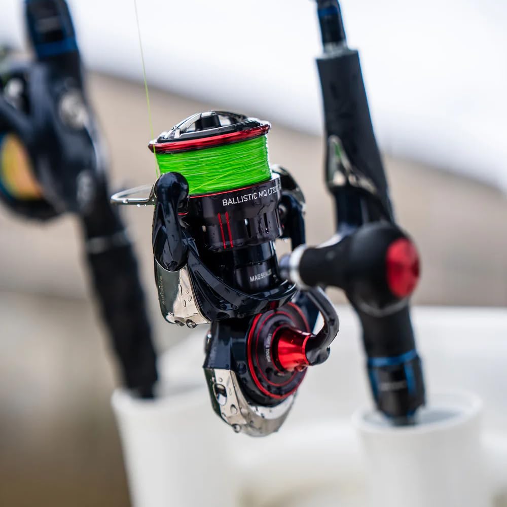 View of the Daiwa Ballistic MQ LT spool and handle for longer, more accurate casting.