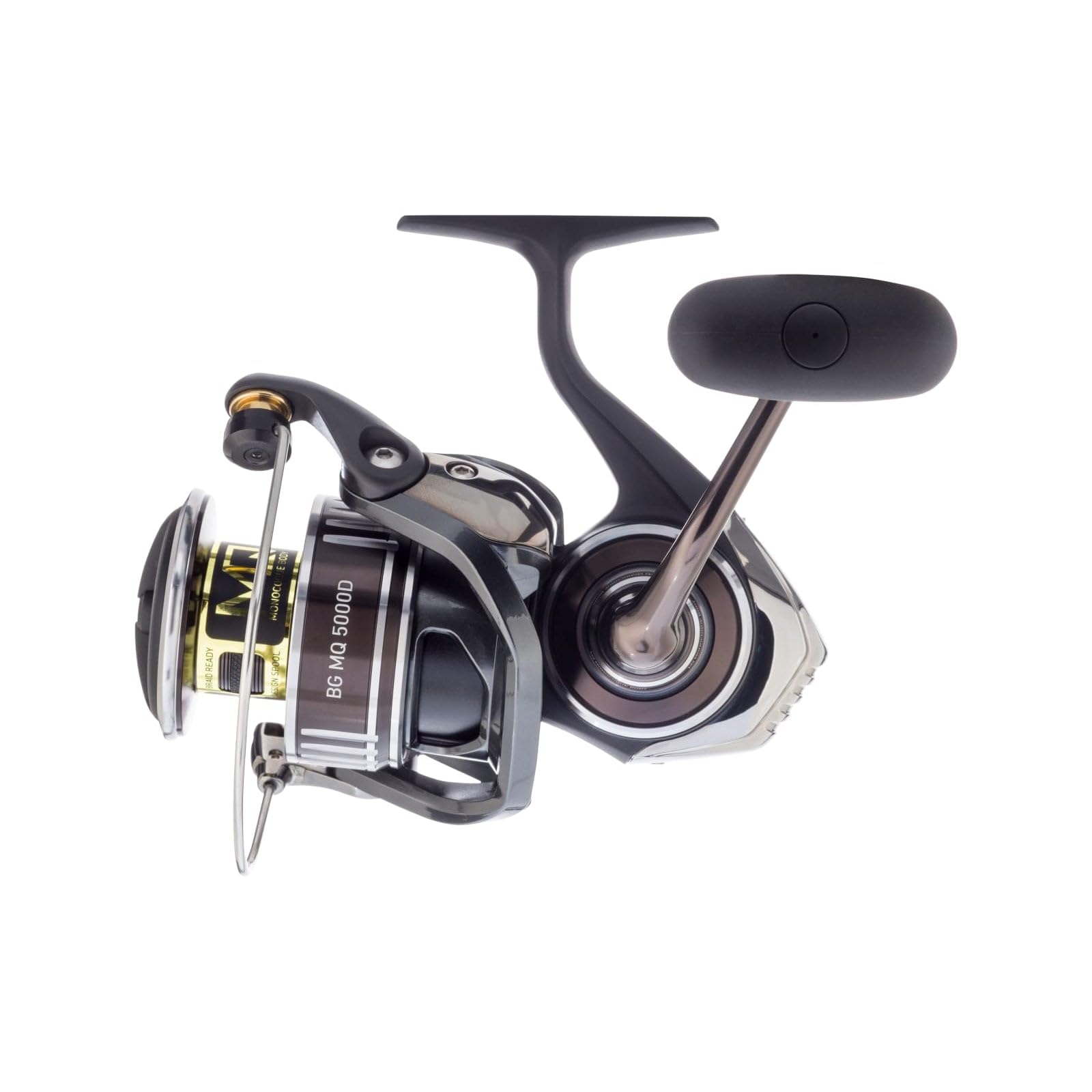 Daiwa BG MQ 4000 front-drag reel being held for scale and feel.