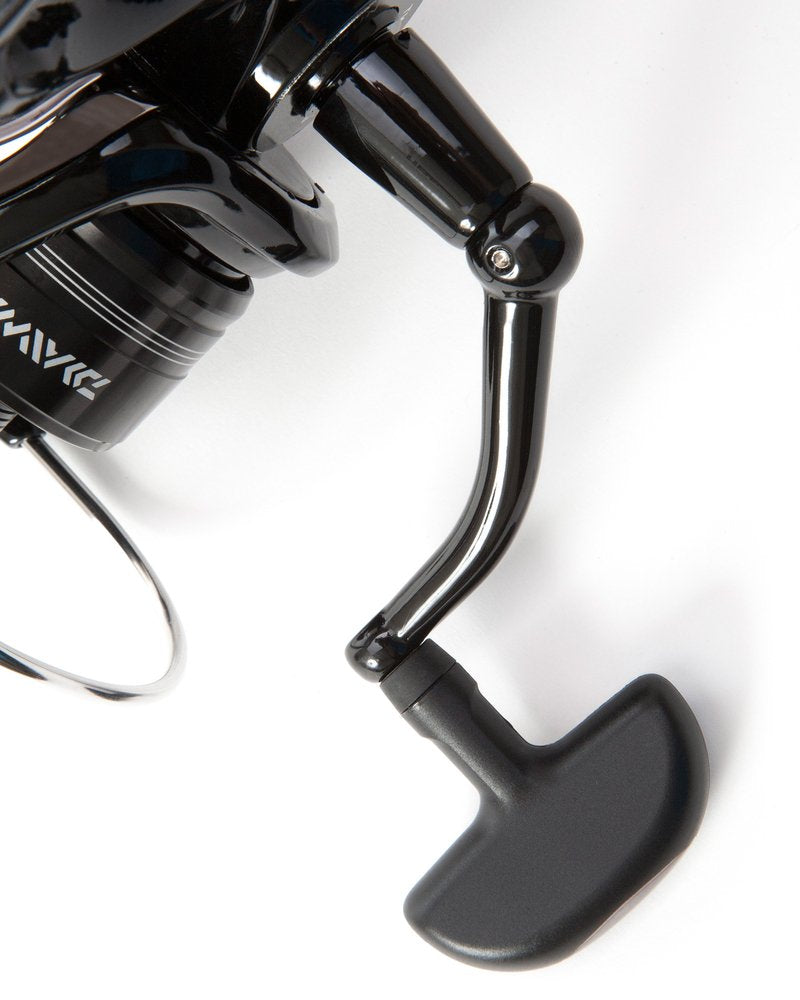 Front drag adjustment on Daiwa BWBR4500A