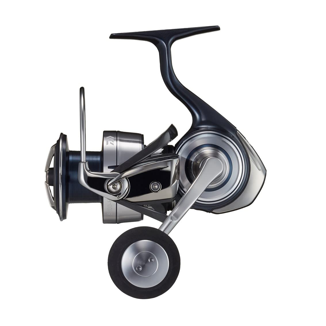 Daiwa Celtate SW 5000-H side view shows rugged all-metal body for offshore jigging.