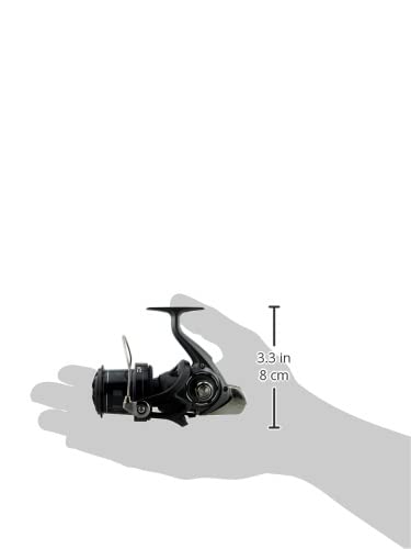 Daiwa Cross Cast 4000 gear system close-up for durability and smoothness.