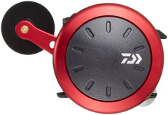 Daiwa Dynaster 300 reel side view showing balanced grip