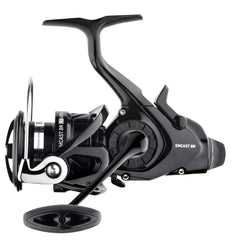 Daiwa Emcast Bite N' Run Spinning Reel 3000 Black - front view