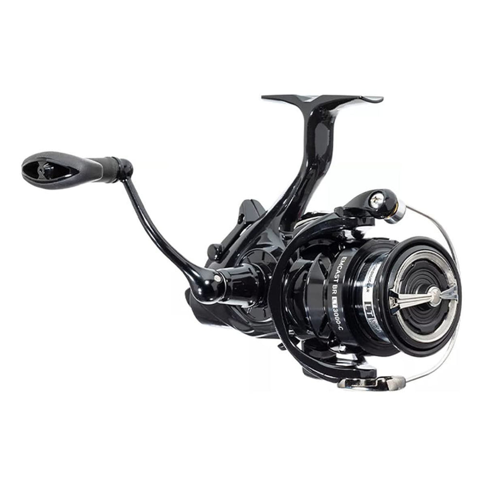 Daiwa EMCAST Bite N’ Run spinning reel side angle showing ATD drag for smooth, controlled runs.