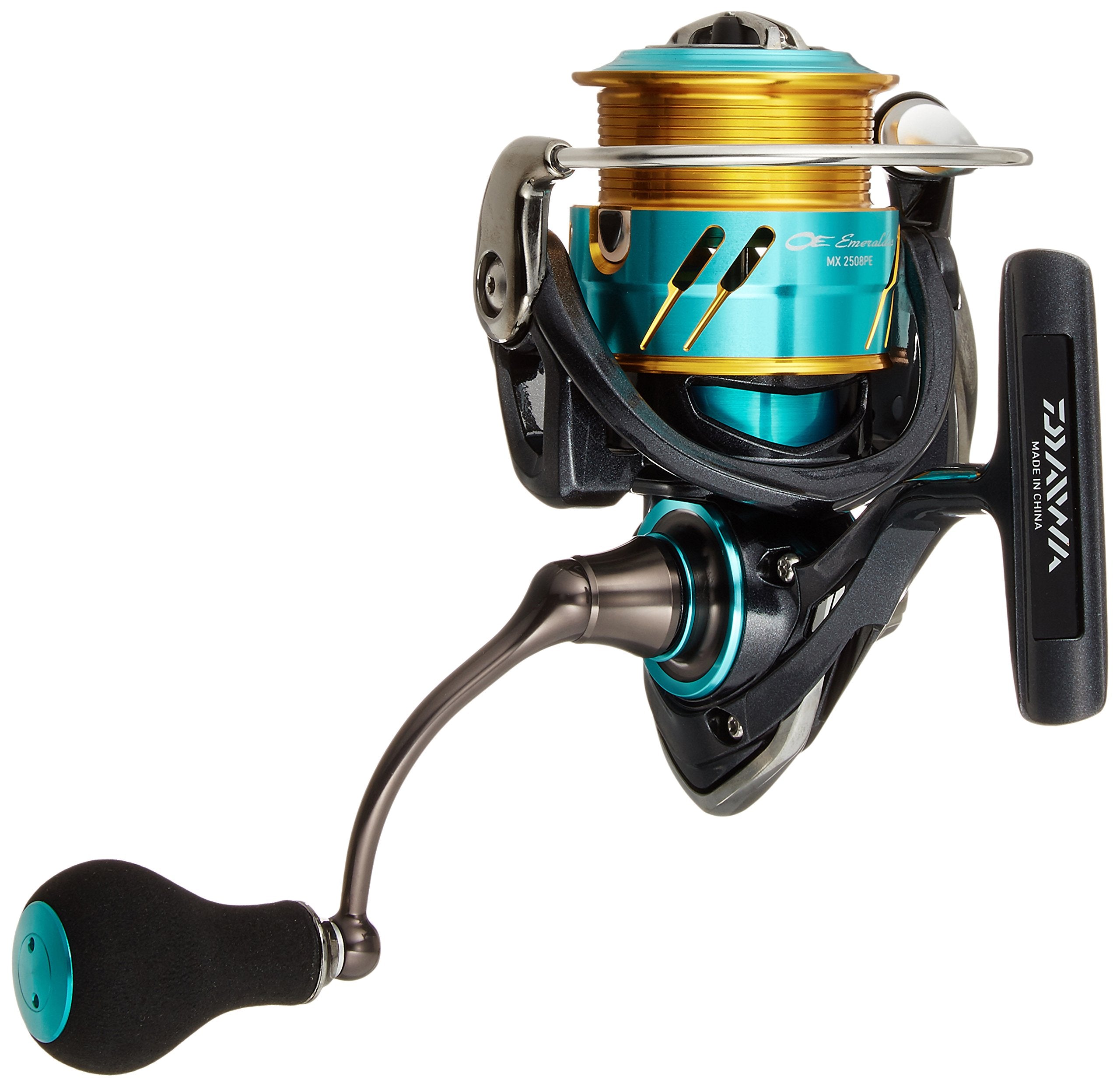 Daiwa Emerald MX 2508PE drag system closeup shows strong stopping power.