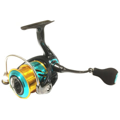 Daiwa Emerald MX 2508PE-H spinning reel close-up, smooth drag and compact frame for easy casting