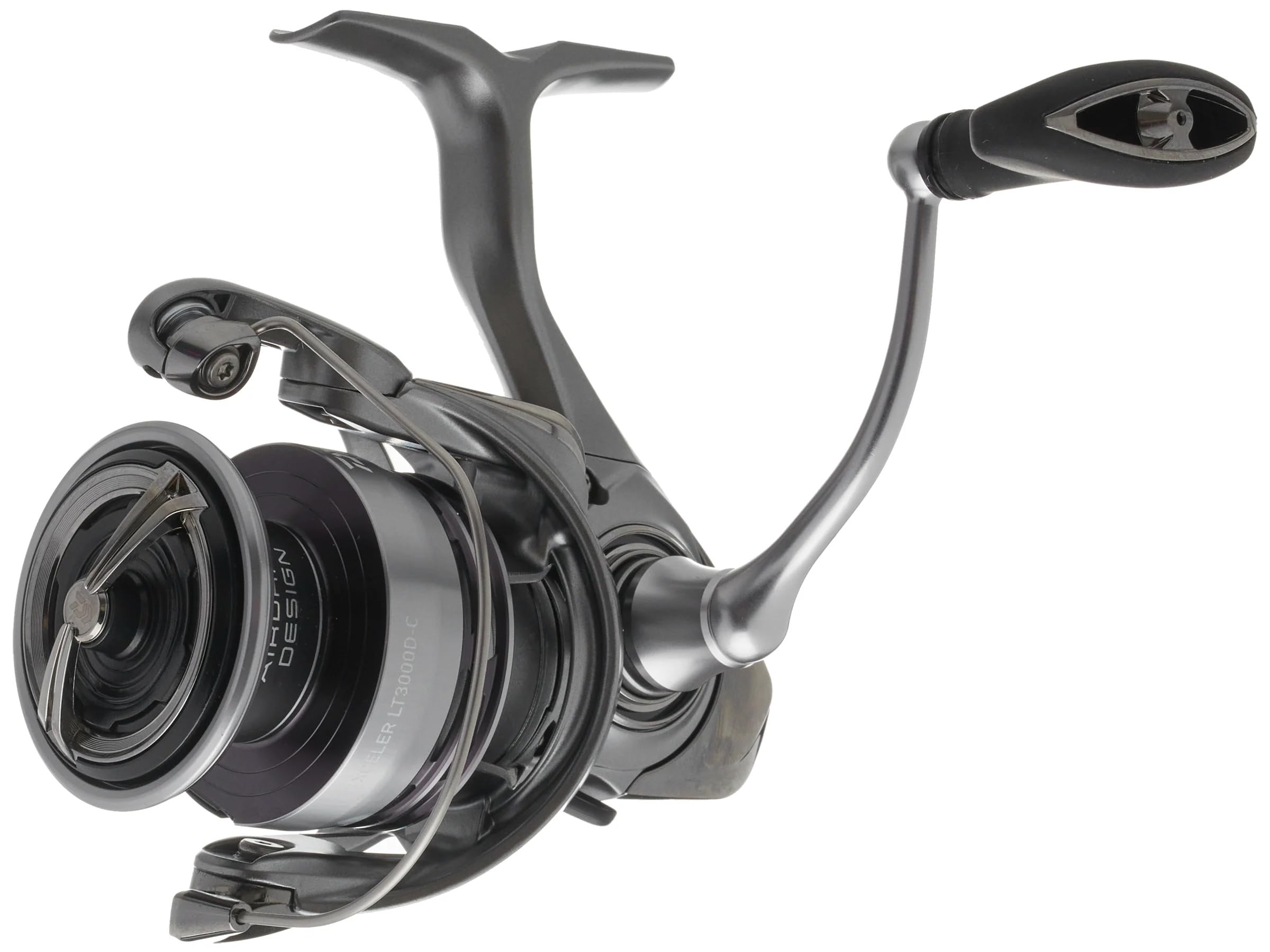 Daiwa Exceler 4000LT spin reel close-up, AIR BAIL highlights lightweight rigidity.