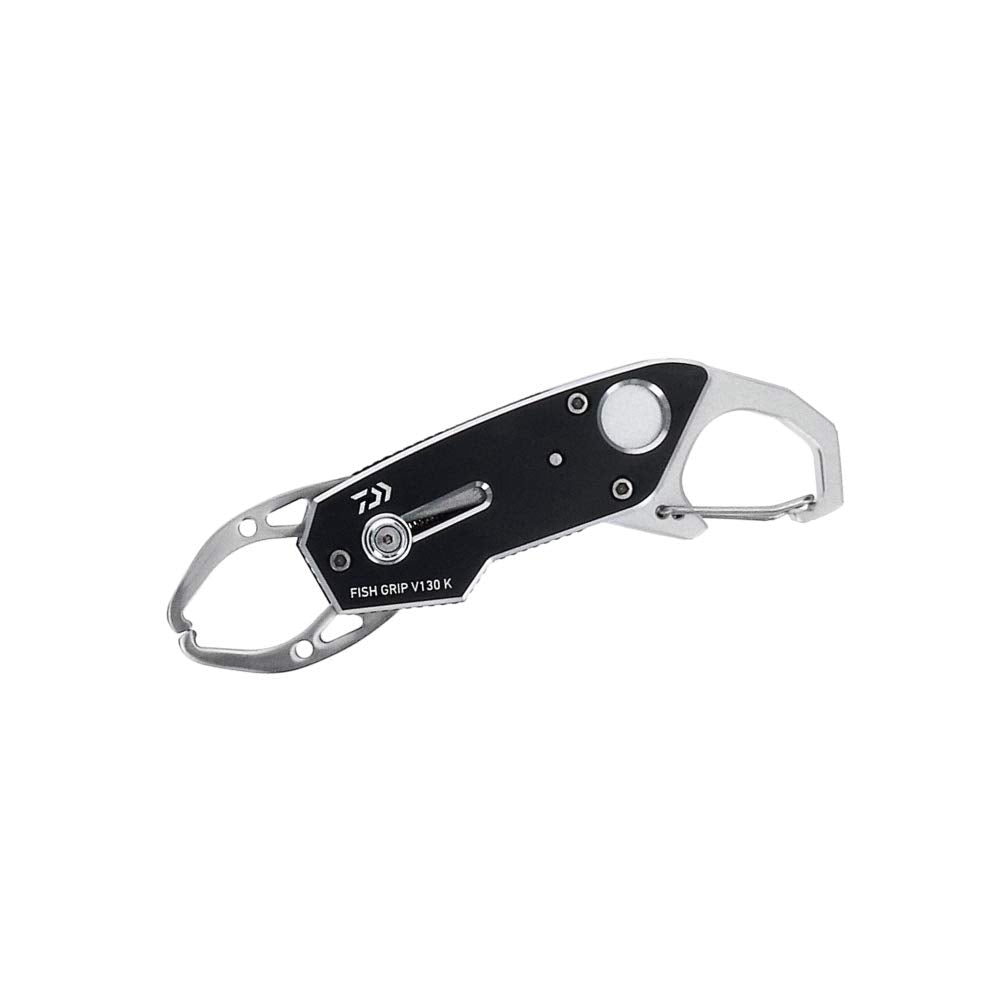 Daiwa Fish Grip V 130K black shows claw action for secure grip