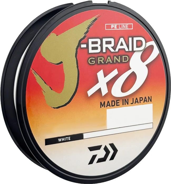 Daiwa J-Braid GrandX8 40lb 300y white spool for smooth casting and visibility