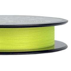 Daiwa J-Braid x4 4-carrier close-up highlights high-strength Dyneema construction.