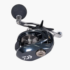Daiwa LEA baitcast reel gear ratio 7-1 highlight fast retrieves.