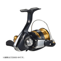 Daiwa LT1000S demonstrates lightweight design for easy handling.