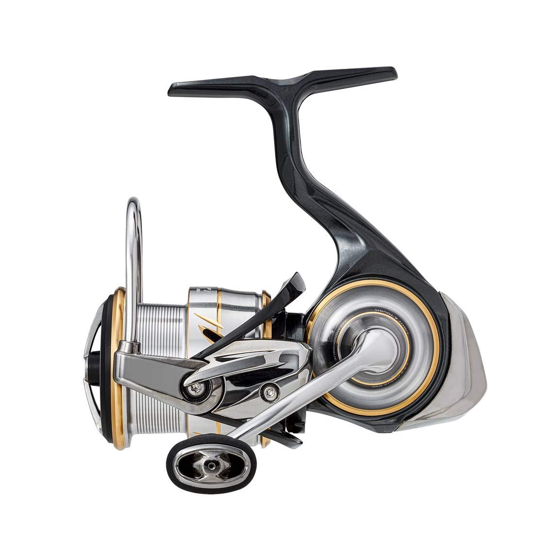 Daiwa LT2500 gear ratio label communicates 5.2:1 efficiency.