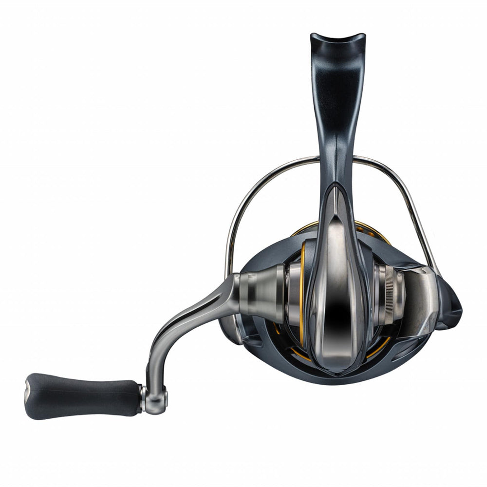 Daiwa LT2500S 23AIRITY drag system delivers strong stopping power for light tackle.