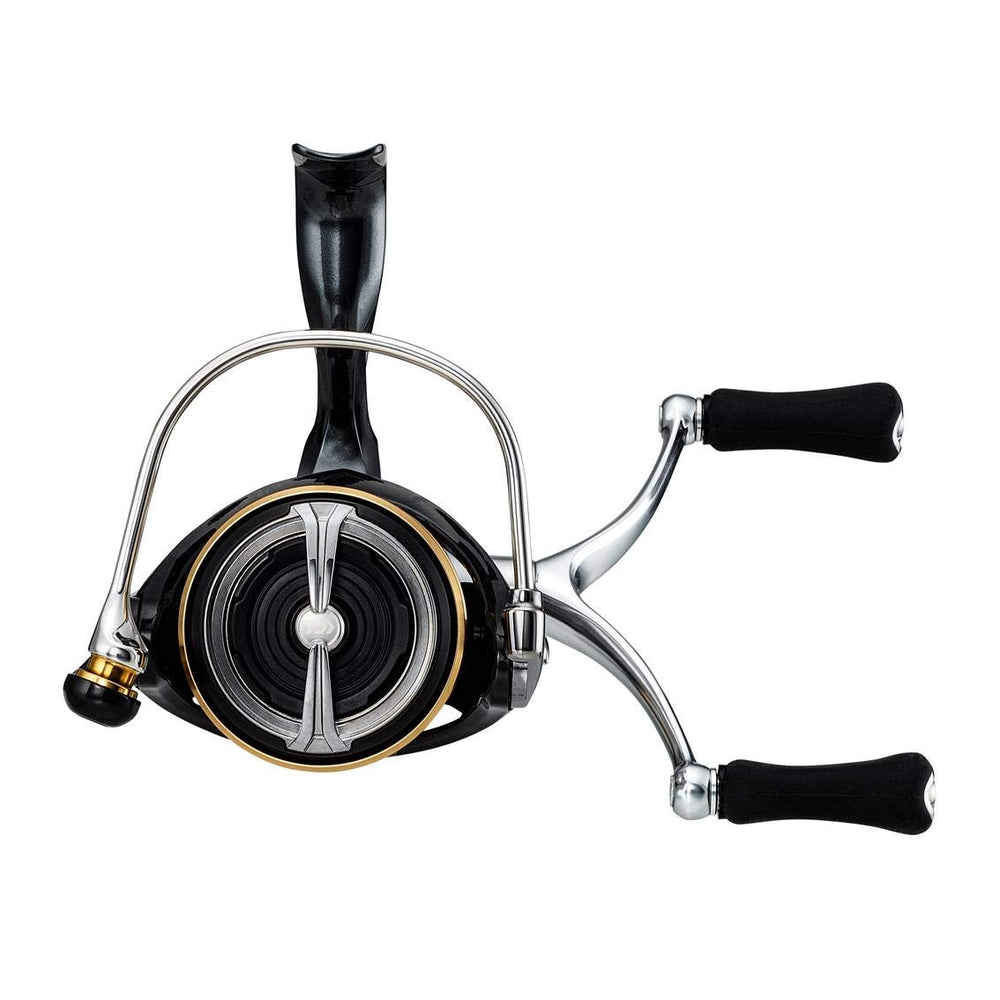 Daiwa LT2500S-DH gear system closeup demonstrates robust gearing