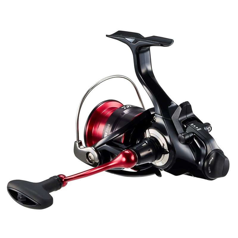 Daiwa LT3000 spool close-up illustrating smooth wind and line capacity.